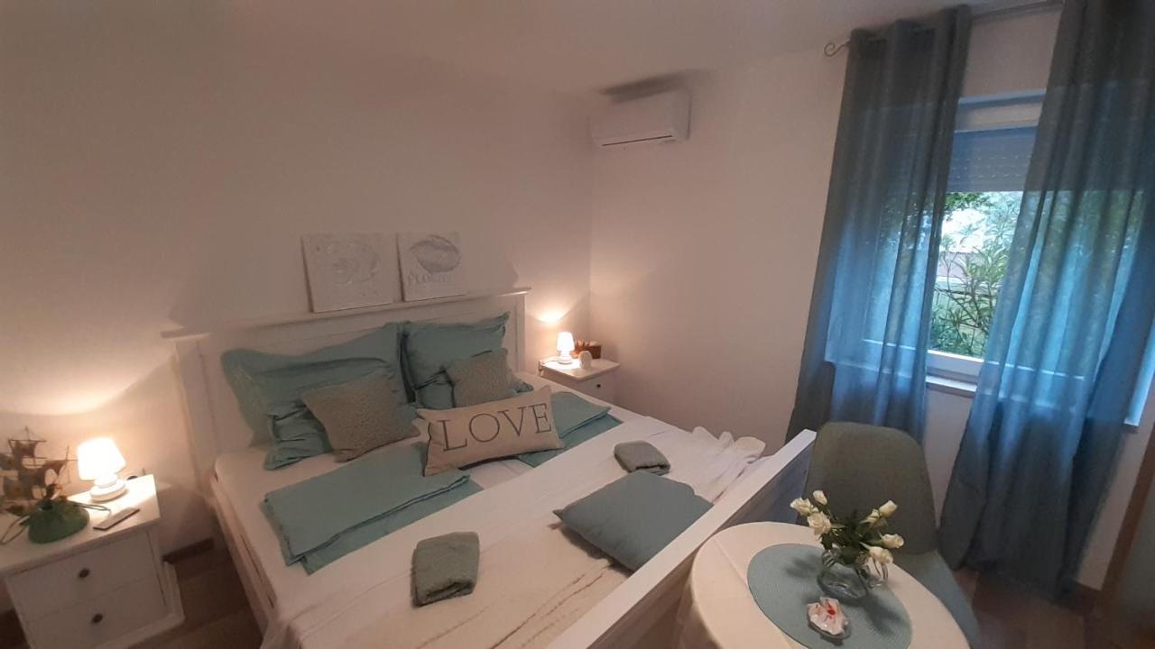 Novigrad Istria Villa Elke Maria With Overflow Pool And Hydromassage מראה חיצוני תמונה