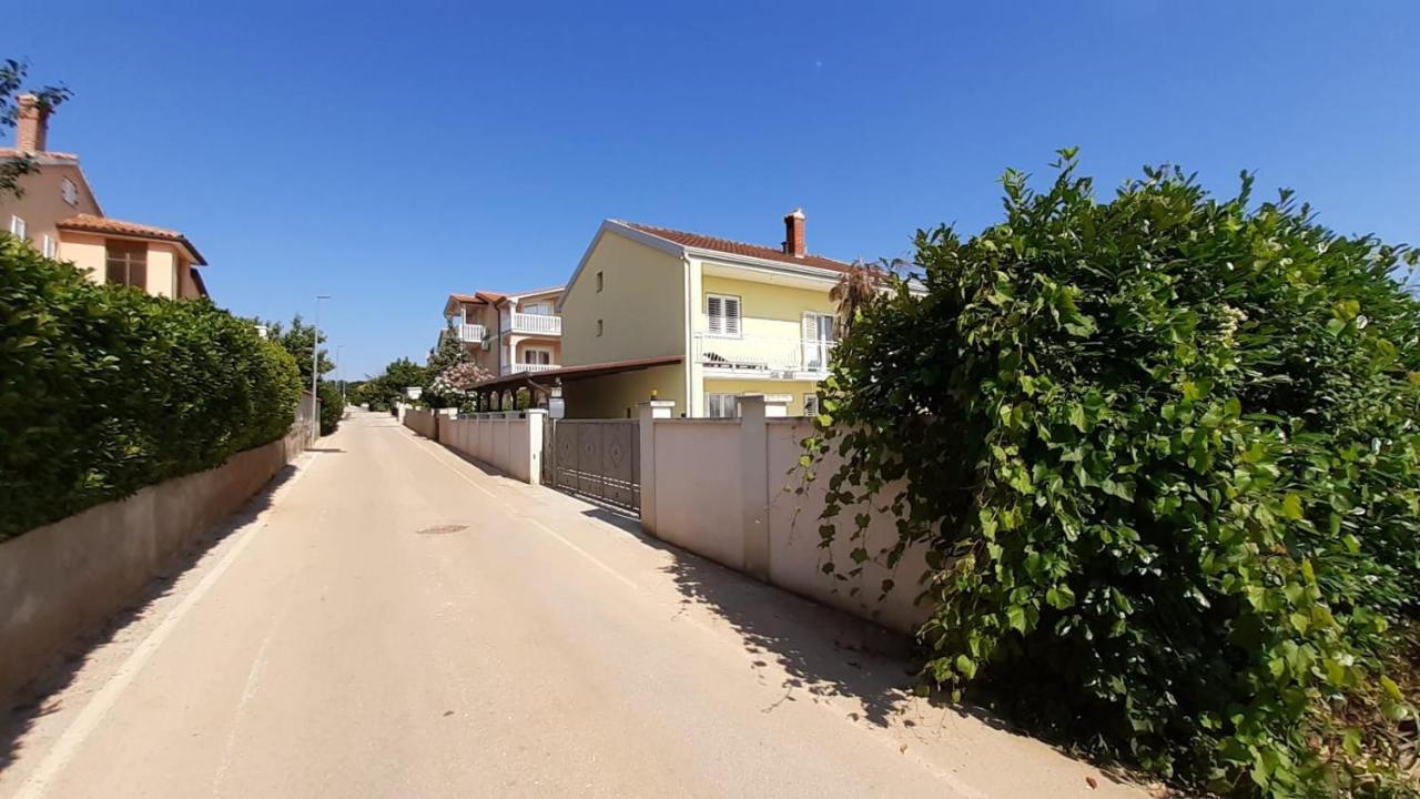 Novigrad Istria Villa Elke Maria With Overflow Pool And Hydromassage מראה חיצוני תמונה